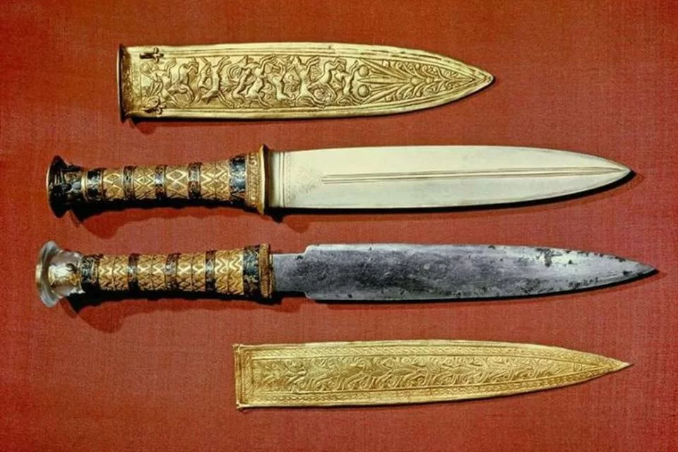 A Adaga de Tutancâmon: Mistérios de um Artefato Antigo