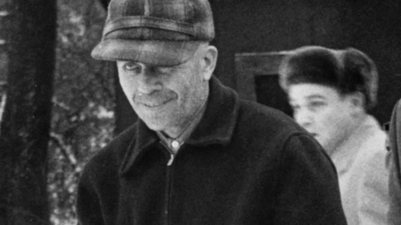 Ed Gein: O Açougueiro de Plainfield e Seu Legado Macabro