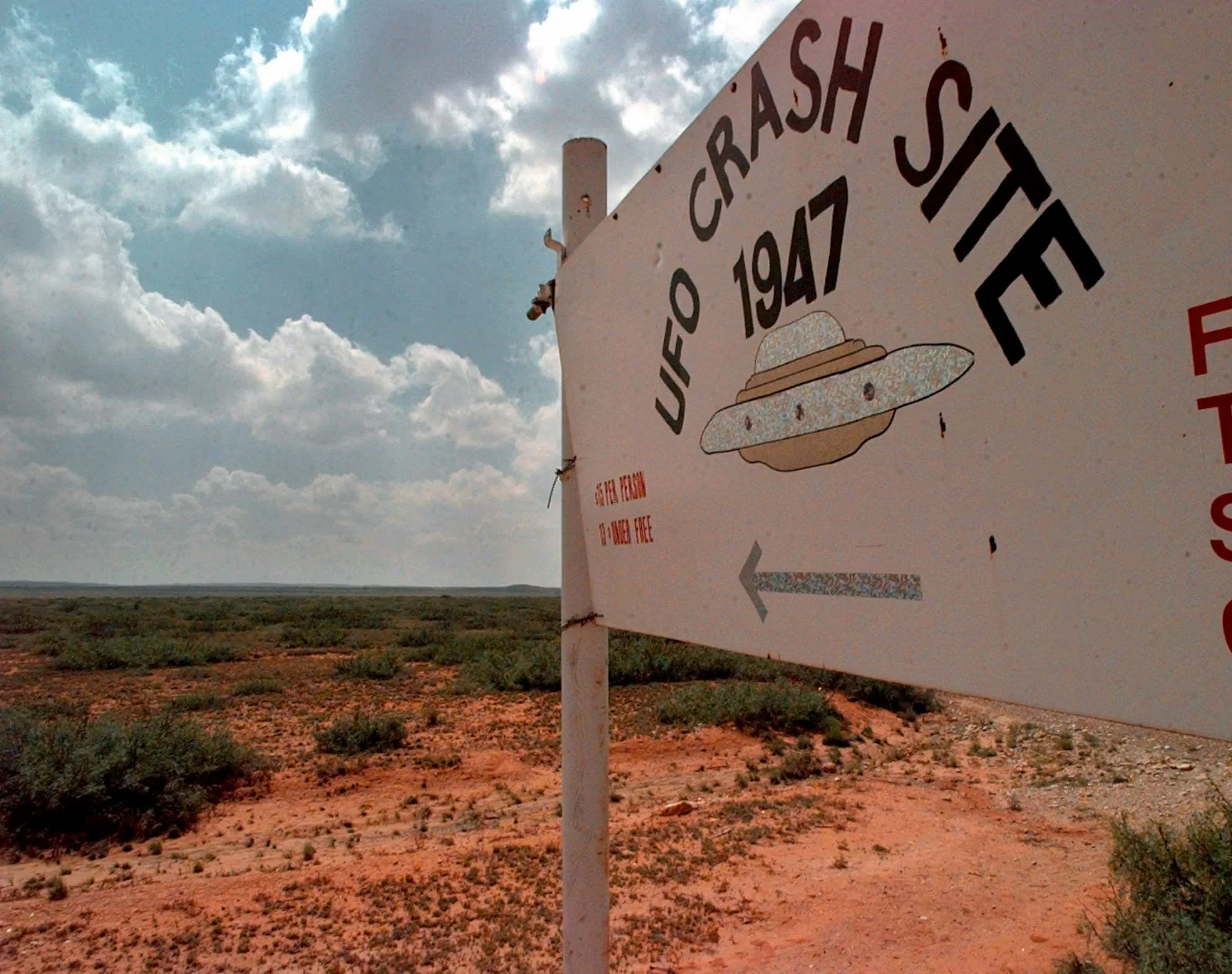 Incidente de Roswell: O Enigma do Suposto Contato Alienígena