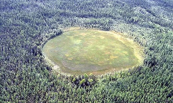 O Enigma Celestial de Tunguska: Desvendando os Mistérios de uma Explosão Cósmica